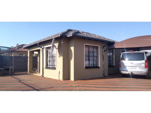 3 Bedroom House for sale in The Orchards