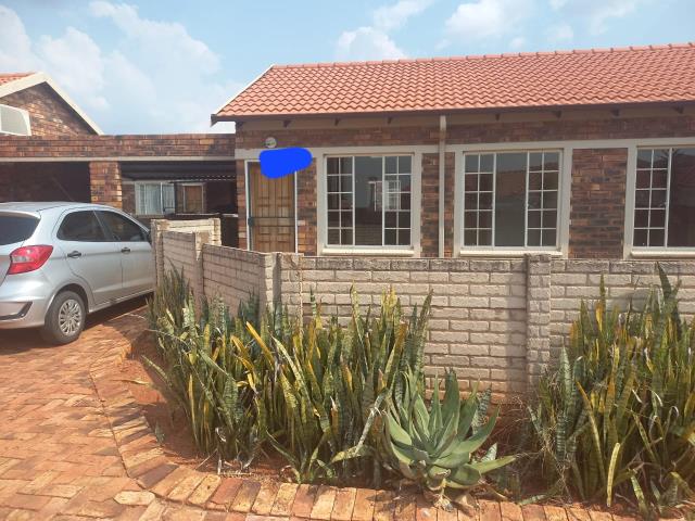 3 Bedroom Townhouse for sale in The Orchards