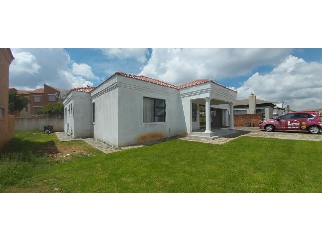 3 Bedroom House for sale in The Orchards