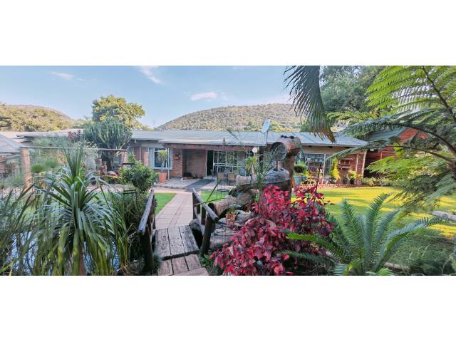 8 Bedroom House for sale in Pretoria North