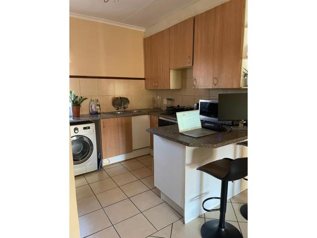 2 Bedroom Apartment for sale in Karenpark