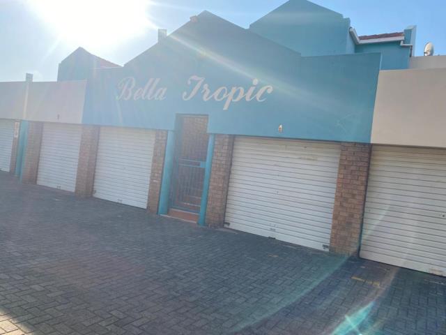 2 Bedroom Simplex for sale in Pretoria North