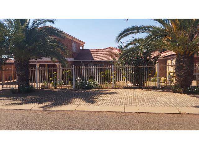 3 Bedroom House for sale in The Orchards