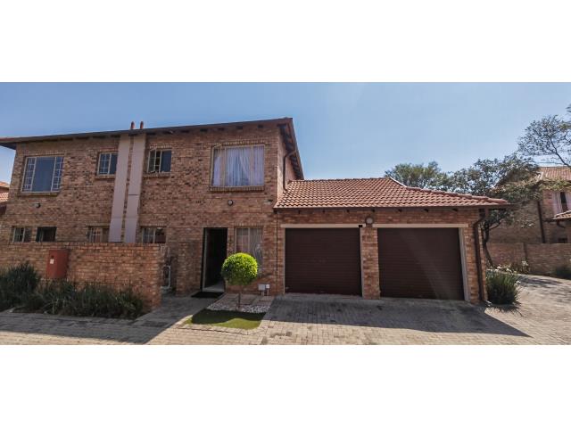 2 Bedroom House for sale in Theresapark