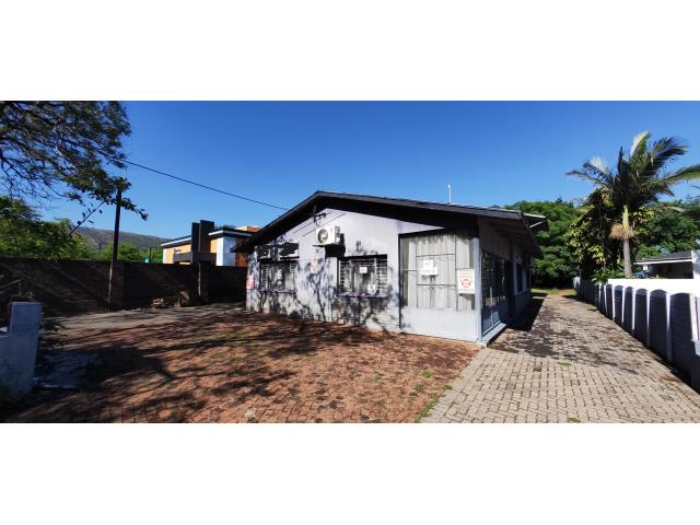 1273m² Commercial space for sale in Pretoria North