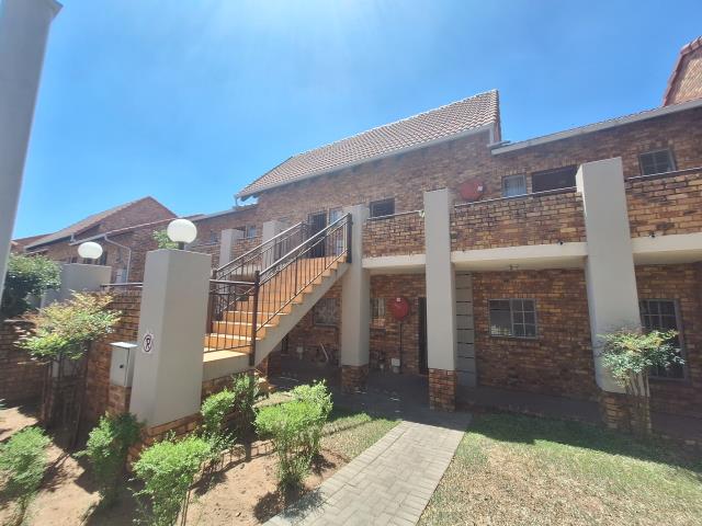 1 Bedroom House for sale in Theresapark