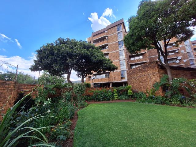 2 Bedroom Apartment for sale in Pretoria North