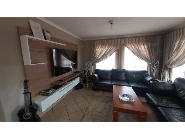 3 Bedroom House for sale in The Orchards