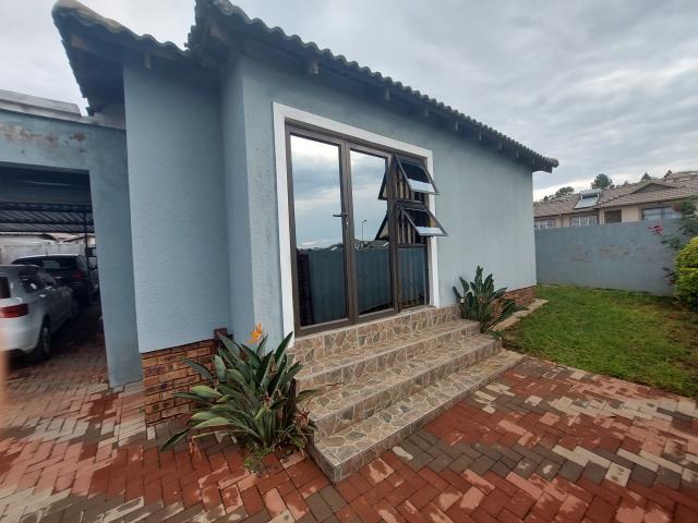 3 Bedroom House for sale in Amandasig
