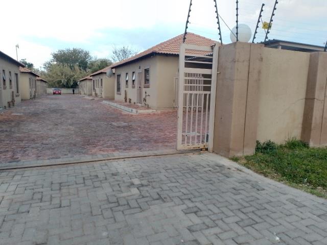 3 Bedroom House for sale in Wolmer