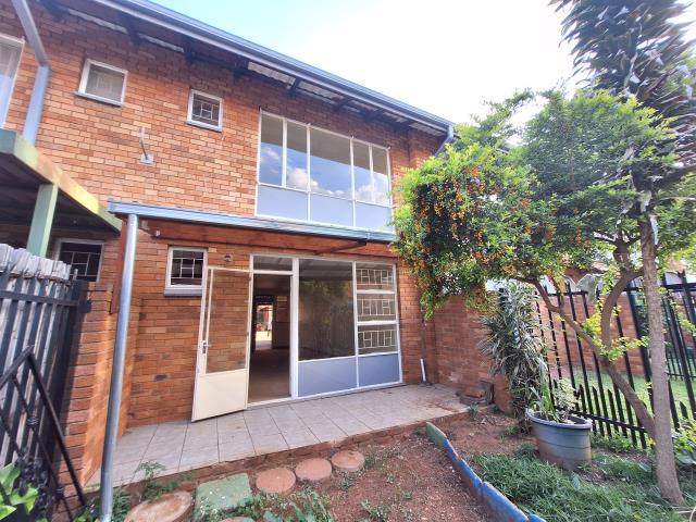 2 Bedroom Duplex for sale in Pretoria North