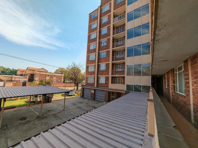 2 Bedroom Apartment for sale in Pretoria North