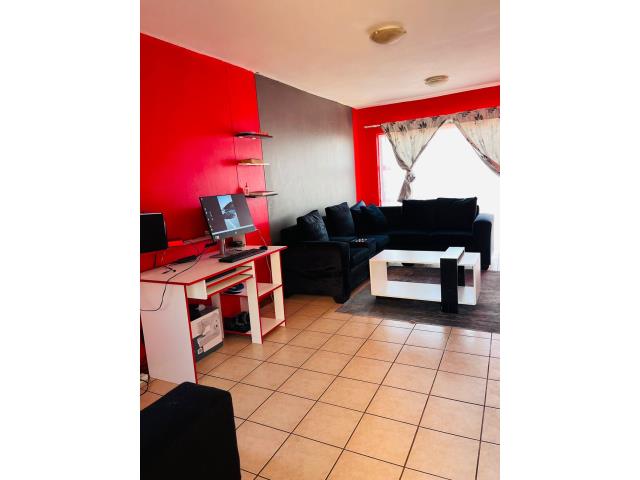 1 Bedroom Apartment for sale in Karenpark