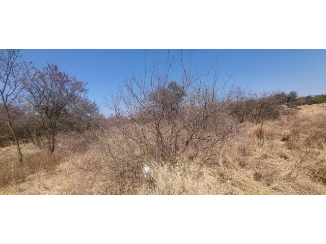 Land for sale in Karenpark