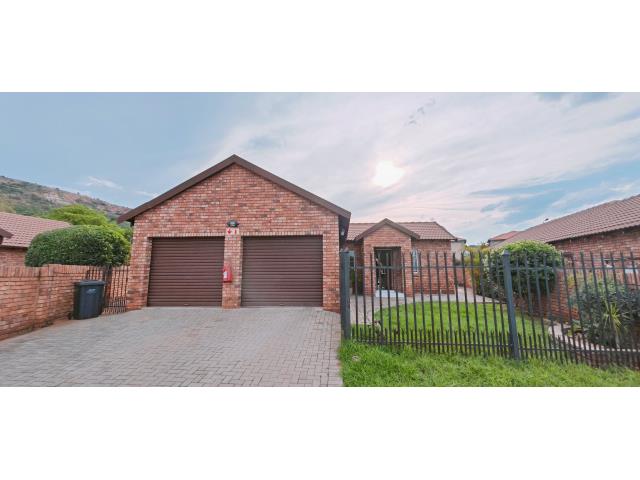 3 Bedroom House for sale in Amandasig