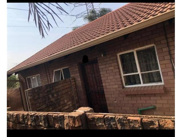 2 Bedroom Simplex for sale in The Orchards