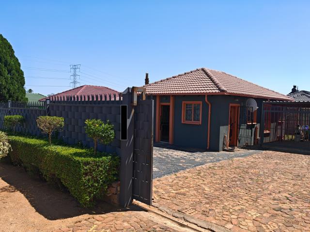 3 Bedroom House for sale in The Orchards