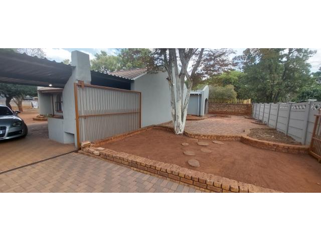 2 Bedroom House for sale in The Orchards