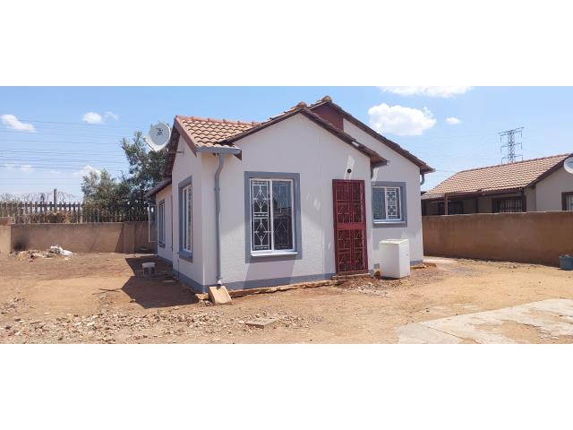 3 Bedroom House for sale in Nkwe Country Estate