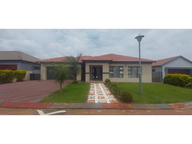 3 Bedroom House for sale in The Orchards