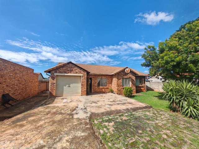 3 Bedroom House for sale in The Orchards