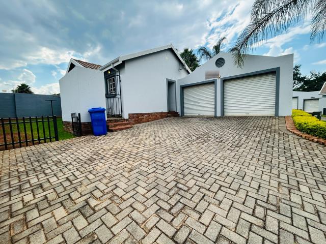 2 Bedroom House for sale in Amandasig