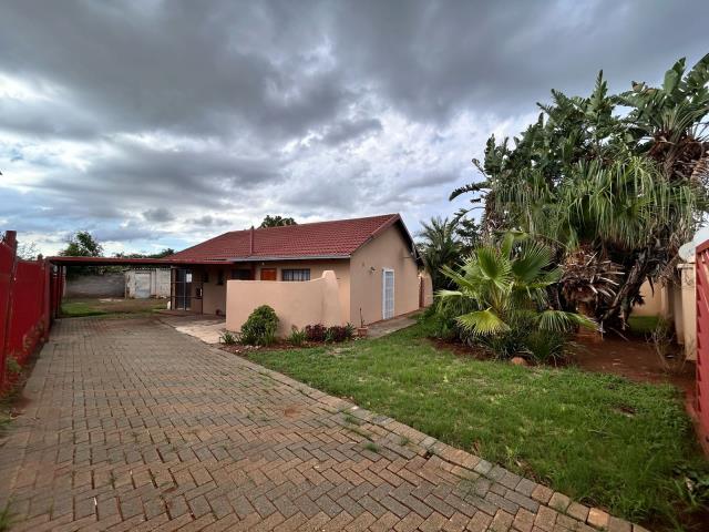 3 Bedroom House for sale in The Orchards
