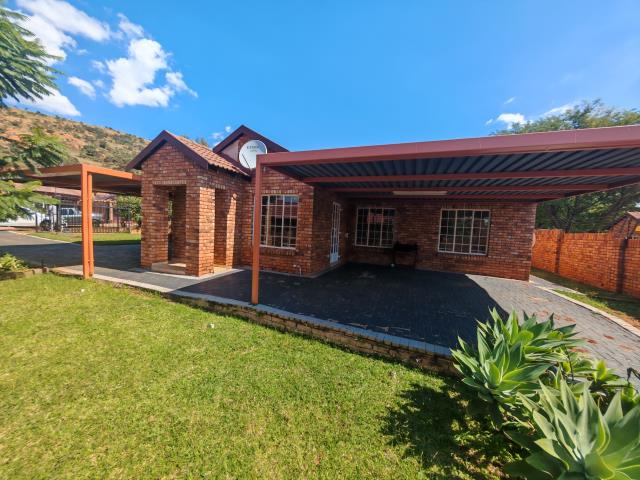 3 Bedroom House for sale in Amandasig