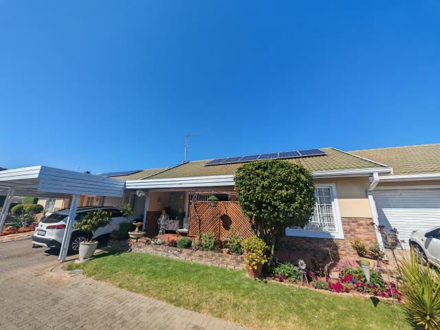 2 Bedroom Simplex for sale in Ninapark