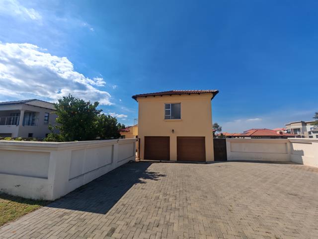 3 Bedroom House for sale in Theresapark