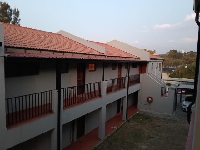 2 Bedroom Apartment for sale in Ferndale