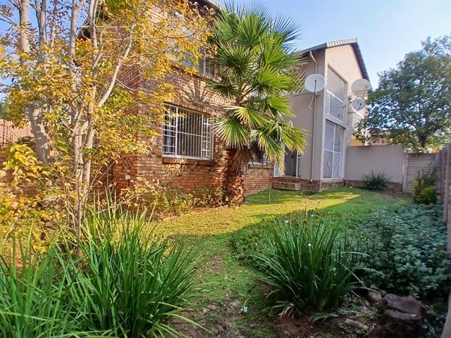 2 Bedroom Apartment for sale in Highveld