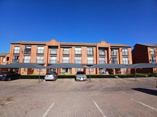 0.5 Bedroom Apartment for sale in Sagewood
