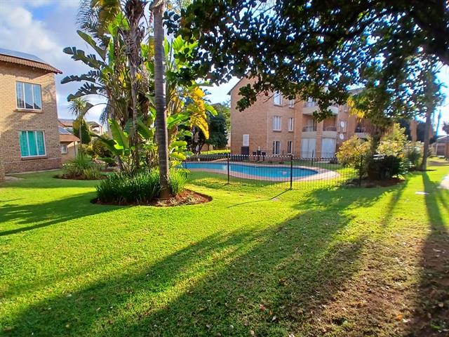 3 Bedroom Apartment for sale in Die Hoewes