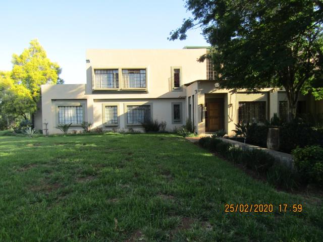 9.47  ha Lifestyle Farm for sale in Rustenburg Rural