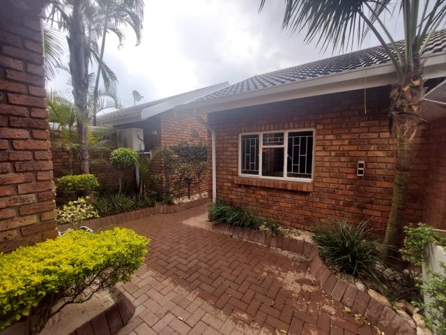 3 Bedroom House for sale in Safari Gardens