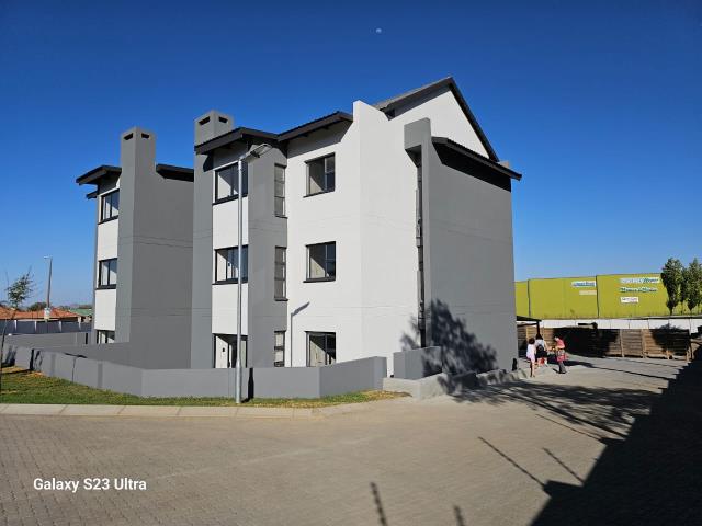 2 Bedroom Duplex for sale in Cashan