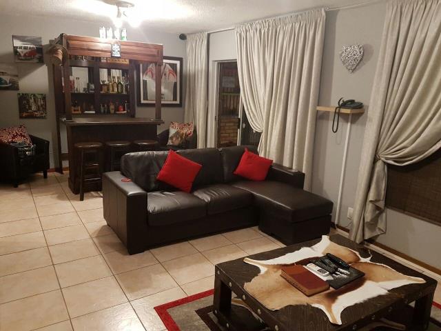 3 Bedroom House for sale in Safari Gardens