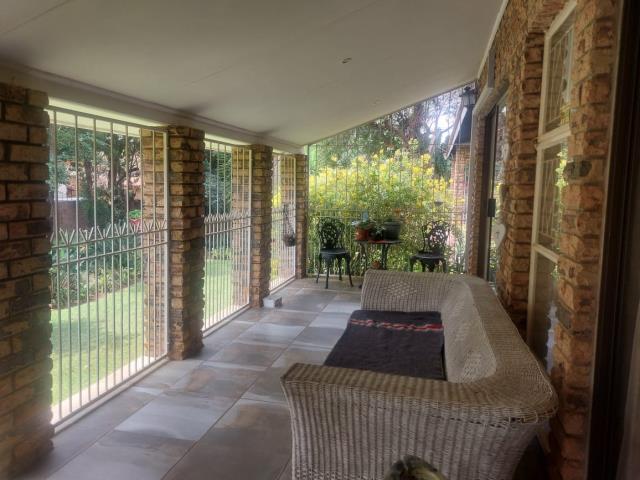 3 Bedroom House for sale in Safari Gardens