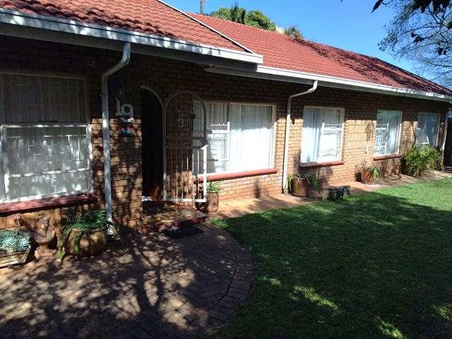 4 Bedroom House for sale in Safari Gardens