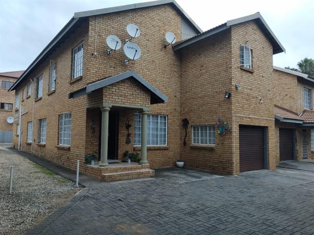 3 Bedroom House for sale in Bo-dorp