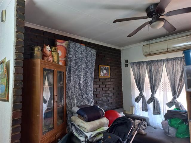 2 Bedroom Apartment for sale in Rustenburg Central