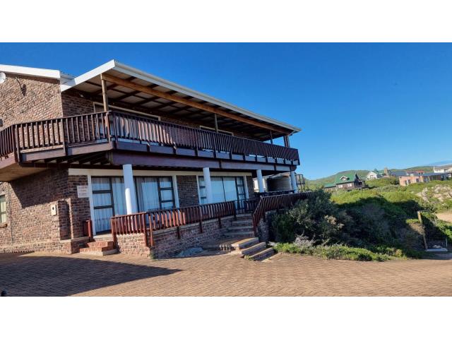 5 Bedroom House to let in Oyster Bay