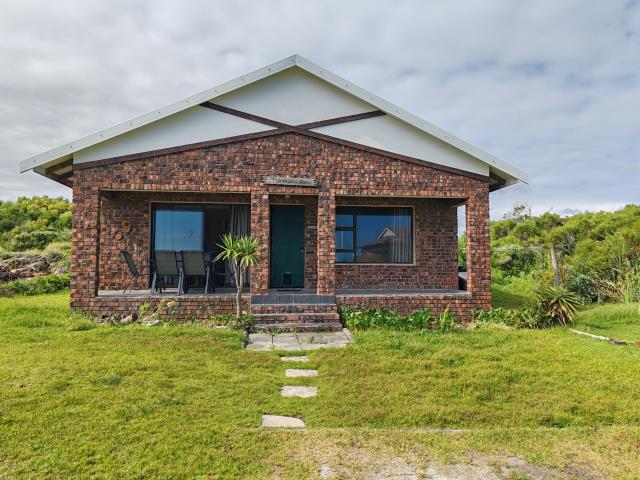 2 Bedroom House to let in Oyster Bay