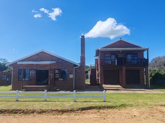 2 Bedroom House for sale in Oyster Bay