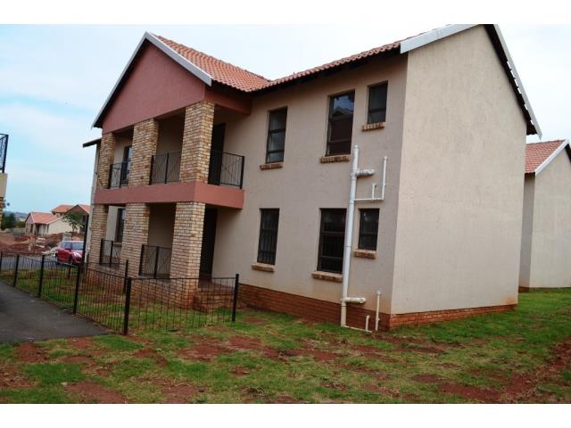 2 Bedroom Apartment for sale in Groblerpark