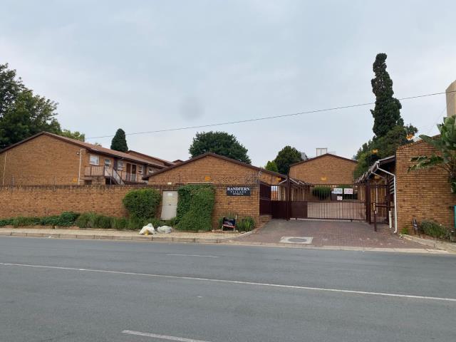 2 Bedroom Apartment for sale in Ferndale