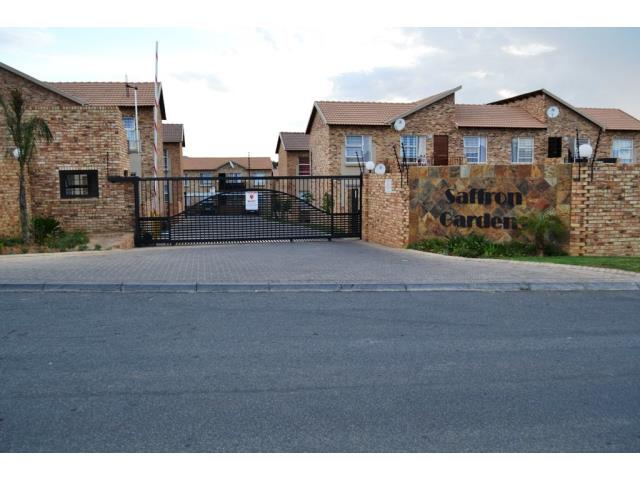 2 Bedroom Apartment for sale in Honeydew