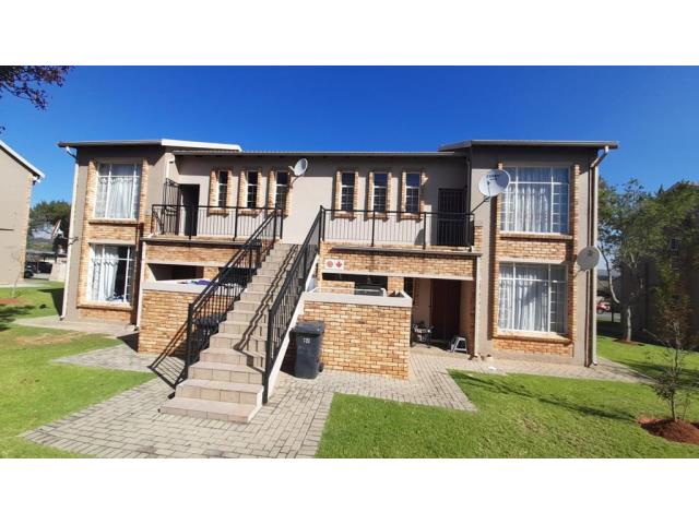 2 Bedroom Apartment to let in Honeydew