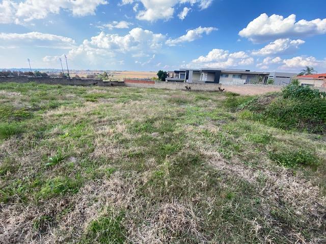 Land for sale in Ruimsig